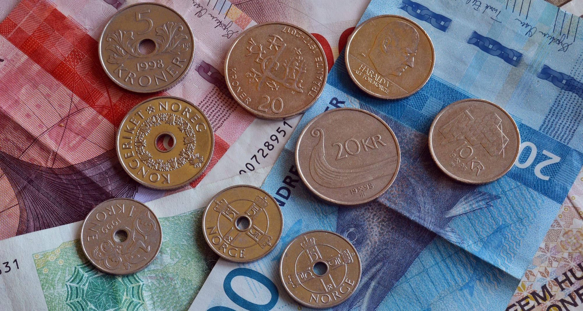 Korona norweska NOK, monety i banknoty